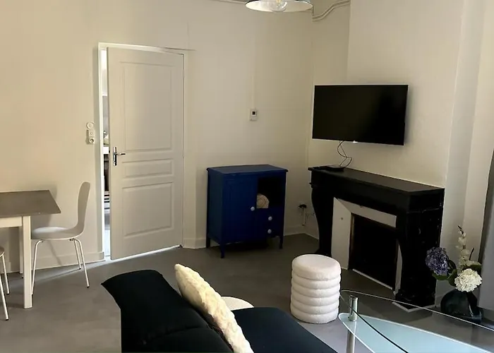 Cozy Center 2 Avenue Des Etats-unis *