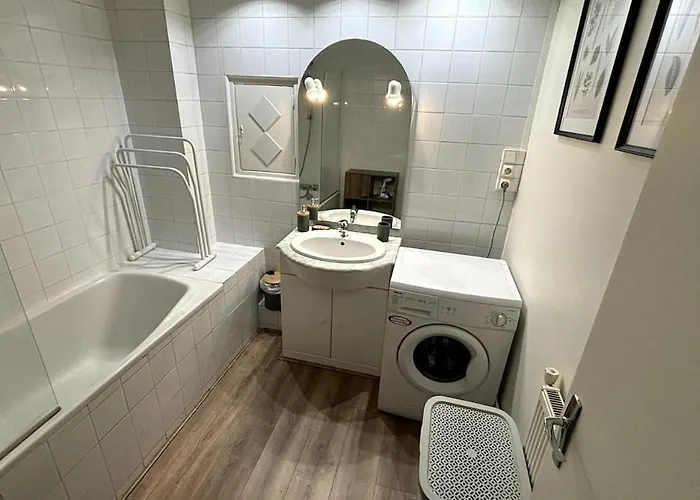 Cozy Center 2 Avenue Des Etats-unis Apartment